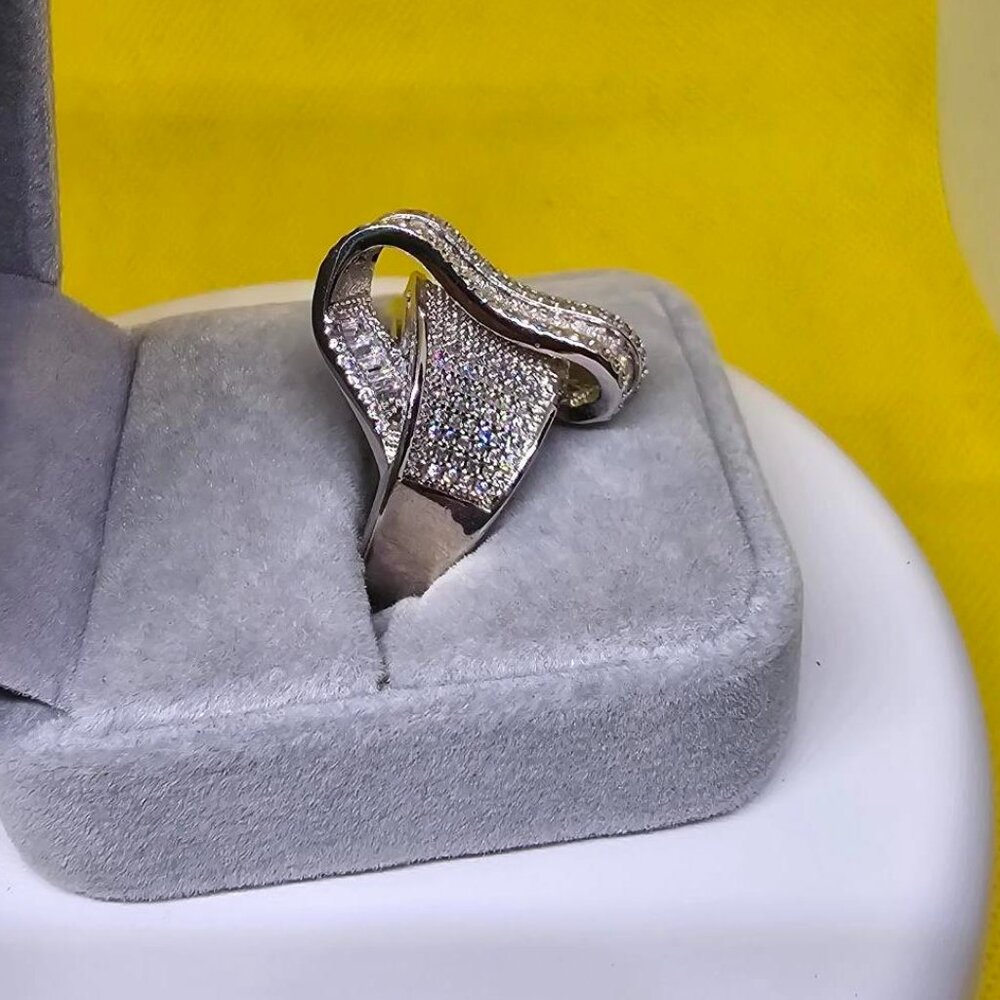 Laverna Dramatic Baguette Ring - image 5